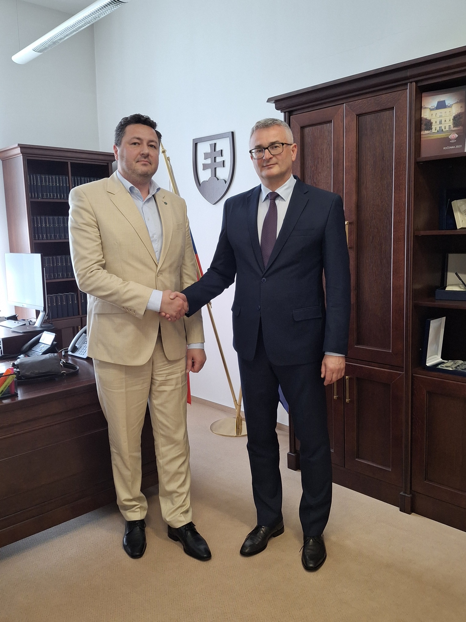 Obrázok Predseda Ústavného súdu Slovenskej republiky  sa stretol s novým predsedom Najvyššieho súdu Slovenskej republiky