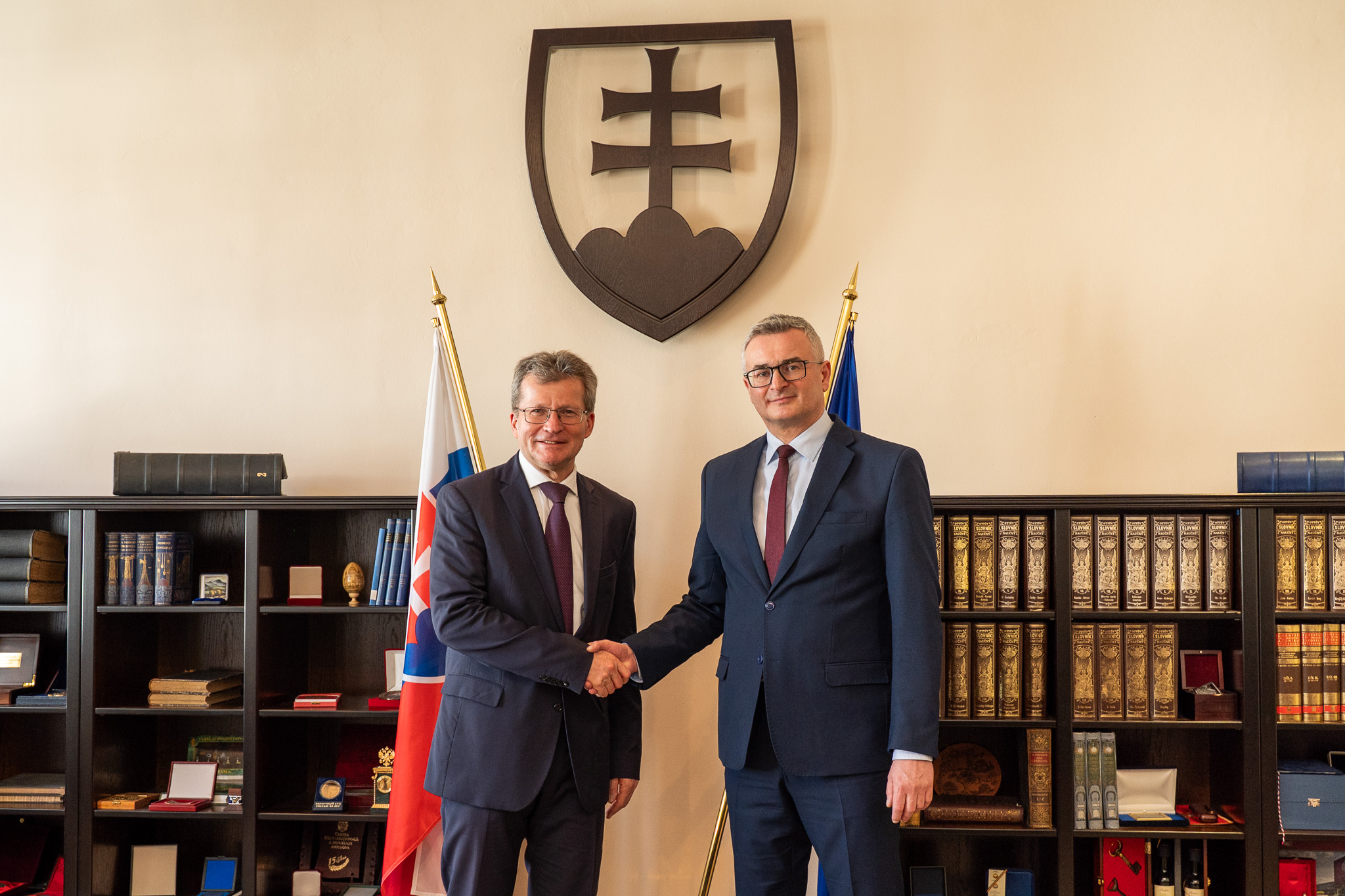 Obrázok Predseda Ústavného súdu Slovenskej republiky dnes prijal luxemburského veľvyslanca