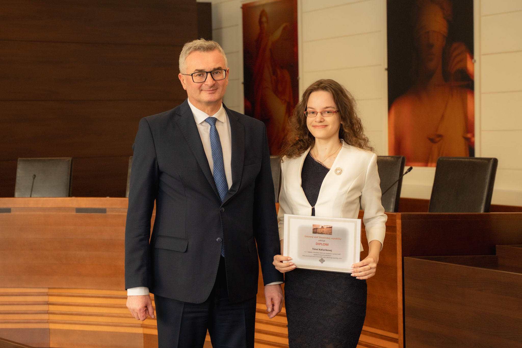 Obrázok Predseda Ústavného súdu Slovenskej republiky dnes ocenil výhercov súťaže pre študentov vysokých škôl