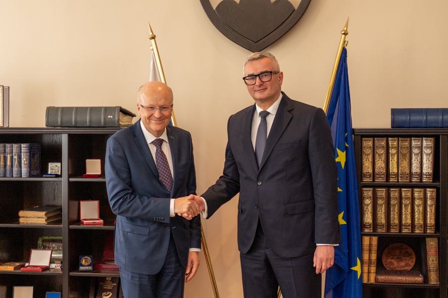 Obrázok Ústavný súd Slovenskej republiky navštívil  predseda Súdneho dvora Európskej únie